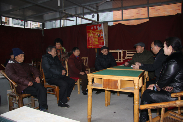 集團黨委、工會(huì )為退休職工送溫暖